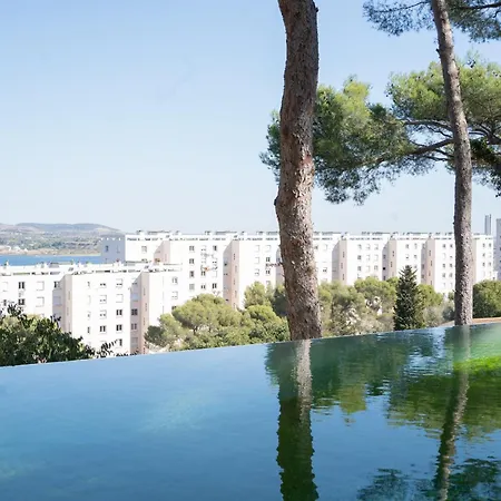 Vu Et Etang De Thau * 塞特港